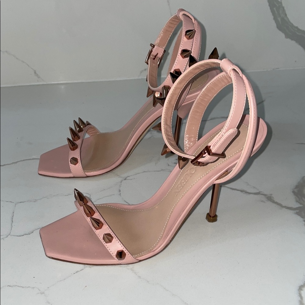 Alexander McQueen Pink Studded Heels - Picture 2 of 5